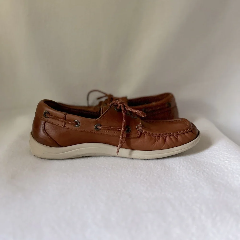 SAS Size 9 Men’s Leather Brown Boat Lace Up Shoes